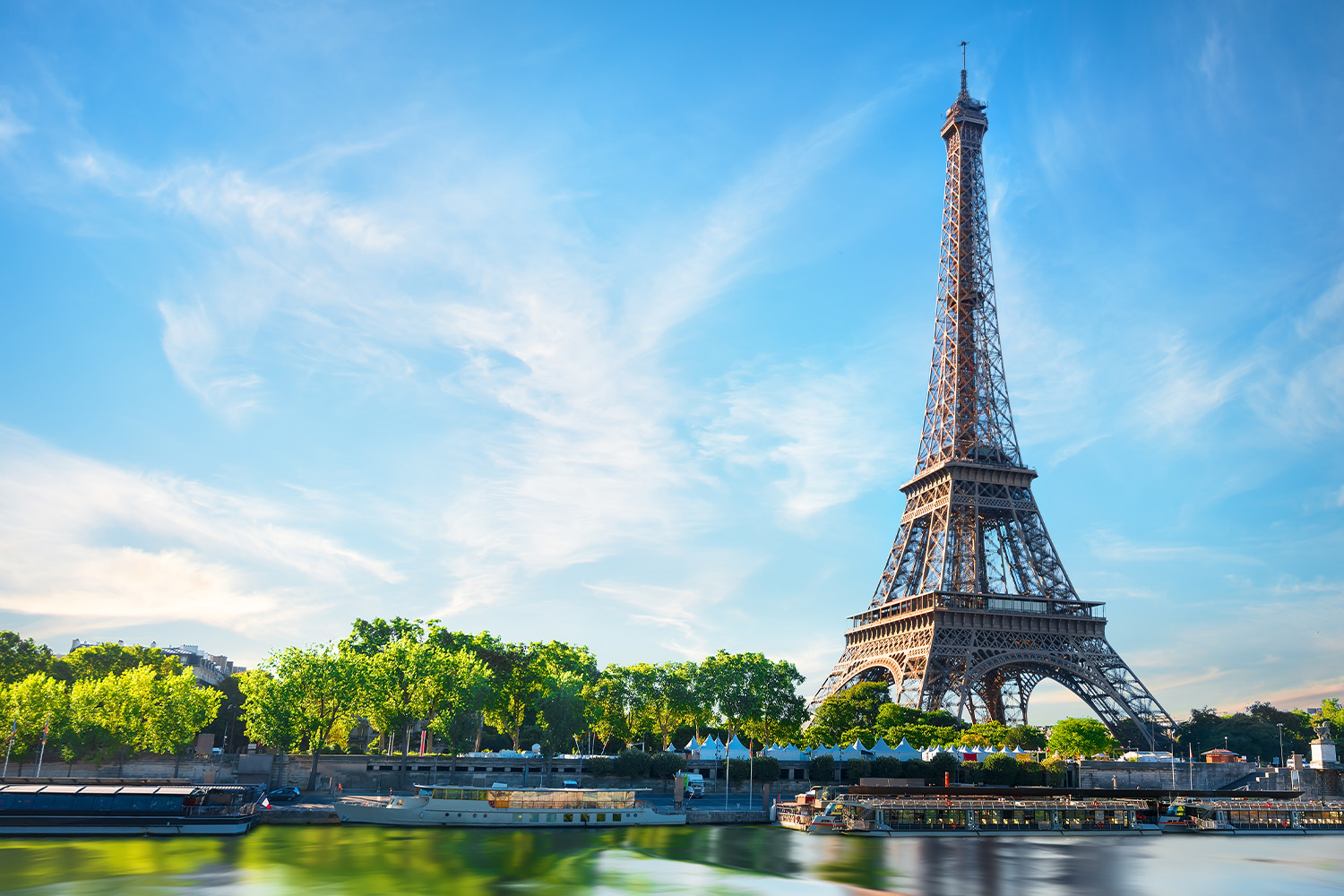 Day 1  Arrive into Paris 
